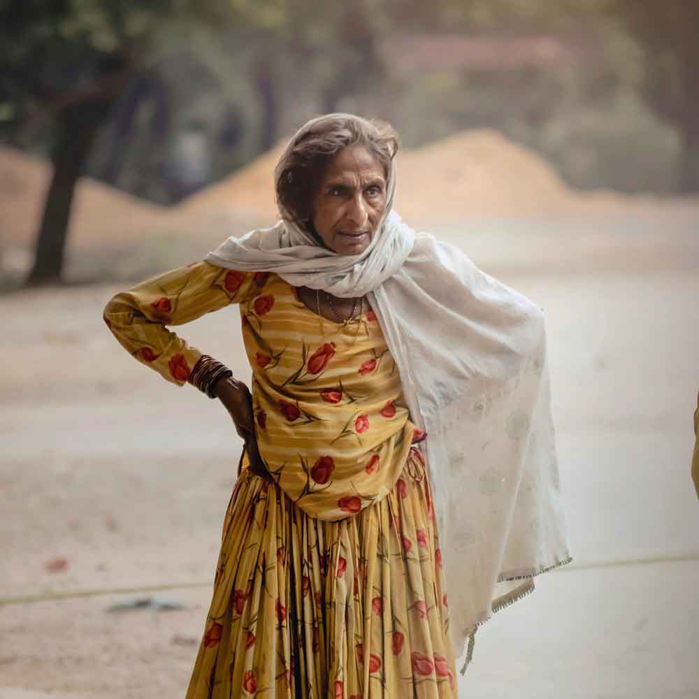 Attentional Control Eye Tracking Older Adults Aging