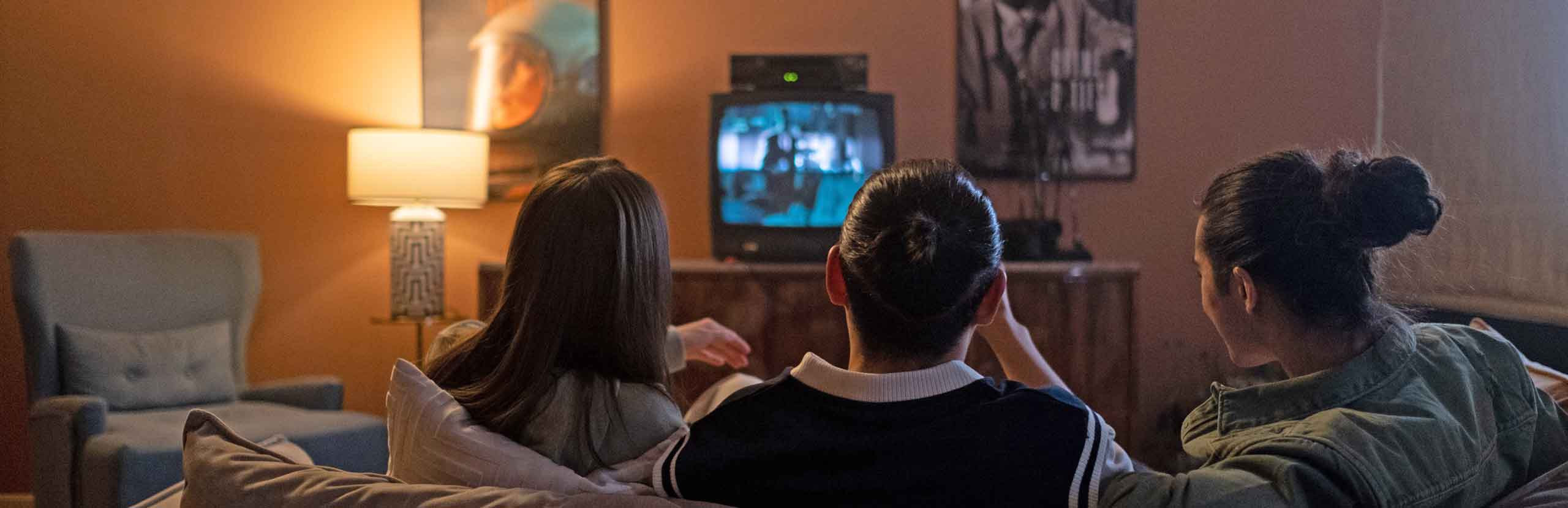 Watching Emotional TV with Subtitles- An Eye Tracking